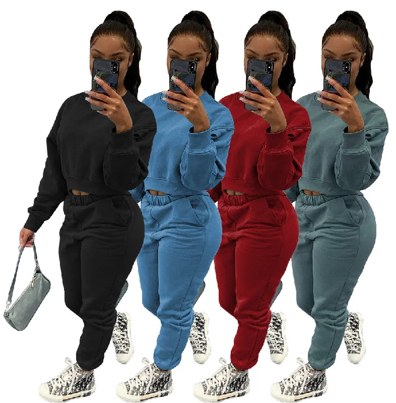 2023 New Woman Sweatsuits Plain Fleece Jogger Tracksuit Sweatsuit Set Two Piece Pants Set Clothing Vendor Matching Sweatsuit